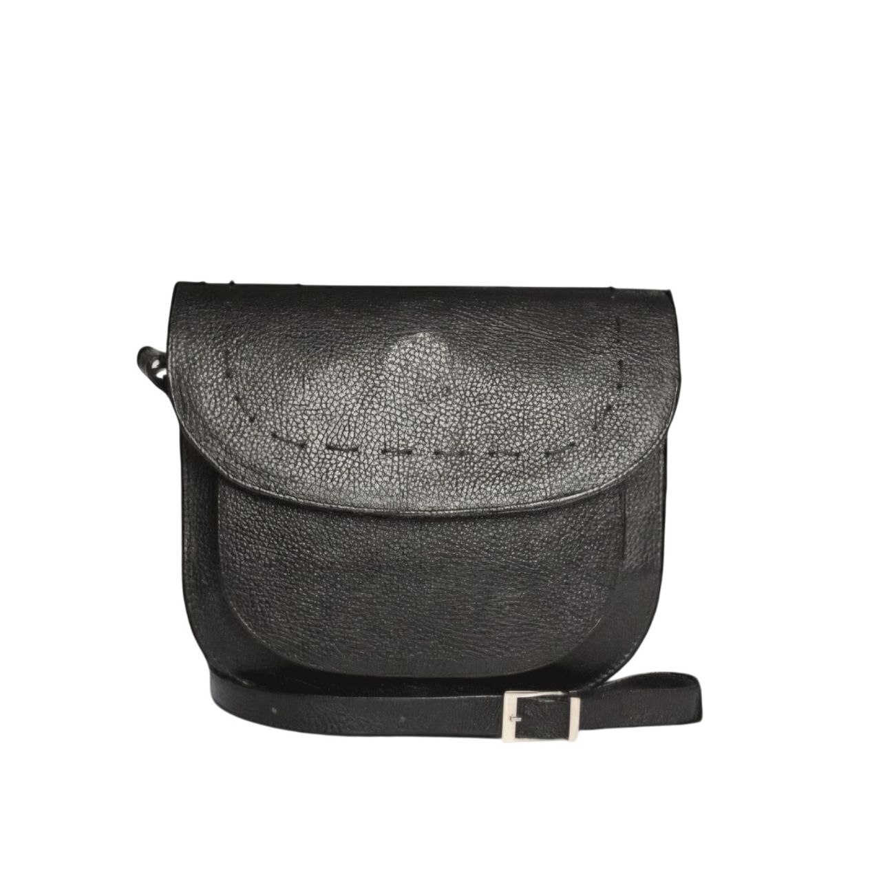 کیف دوشی زنانه چرم طبیعی آرباس کد AR1014 مشکی فلوتر